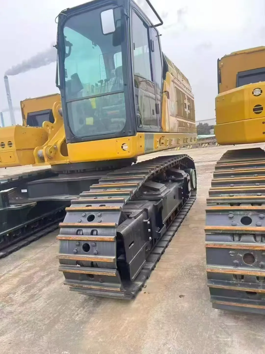 Caterpillar 374 Brand New Large Excavator