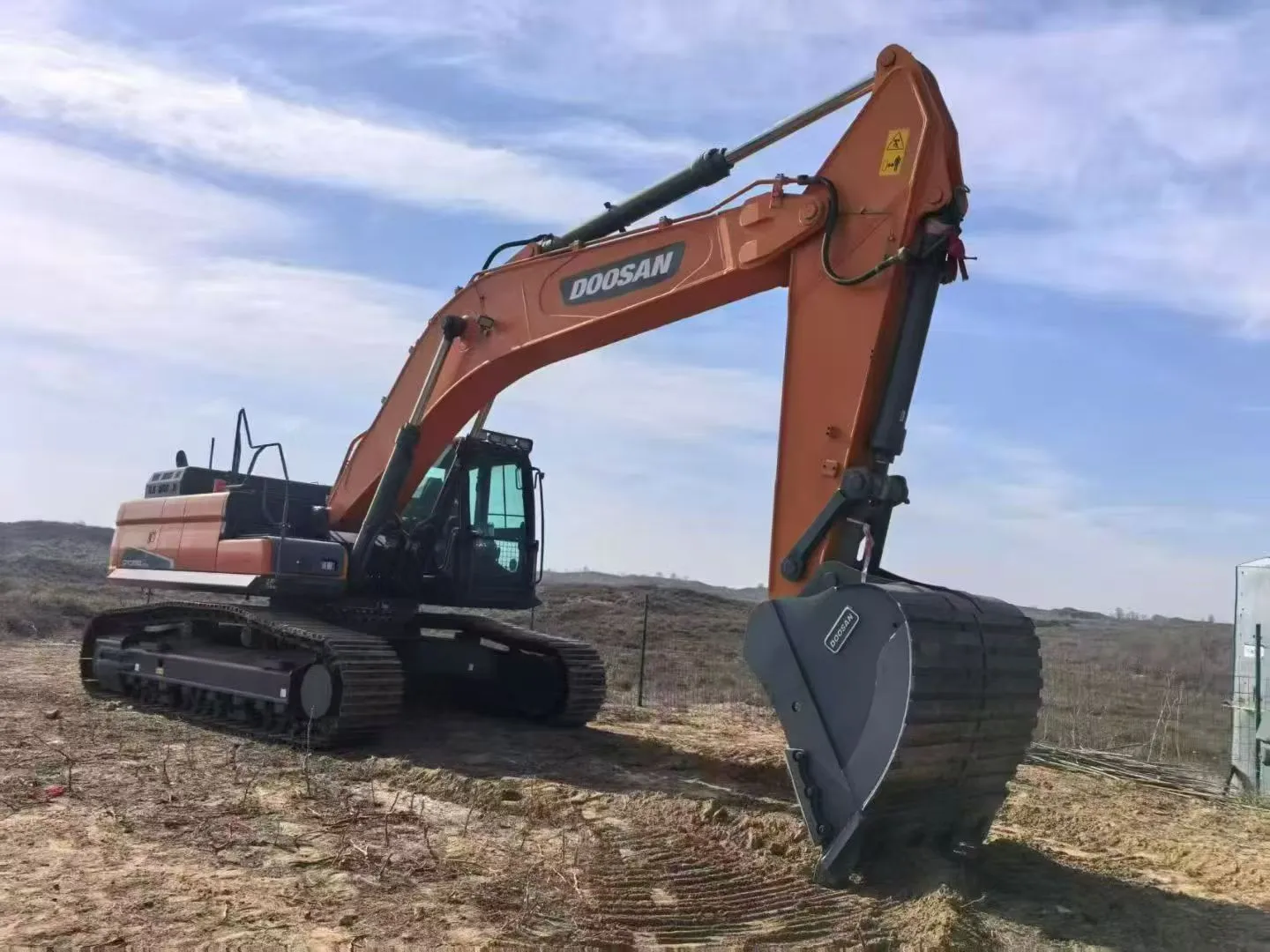 Only Doosan Brand New 38T Large Excavator