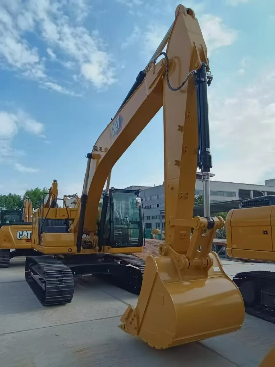 2025 Caterpillar New Small Excavator
