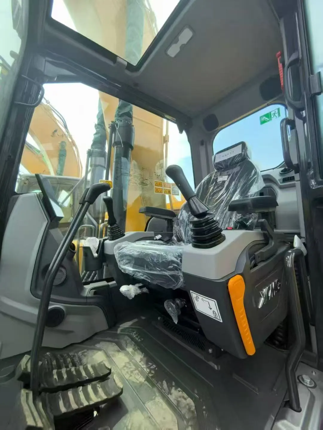 XE215C XCMG 21.5T Medium Brand New Excavator