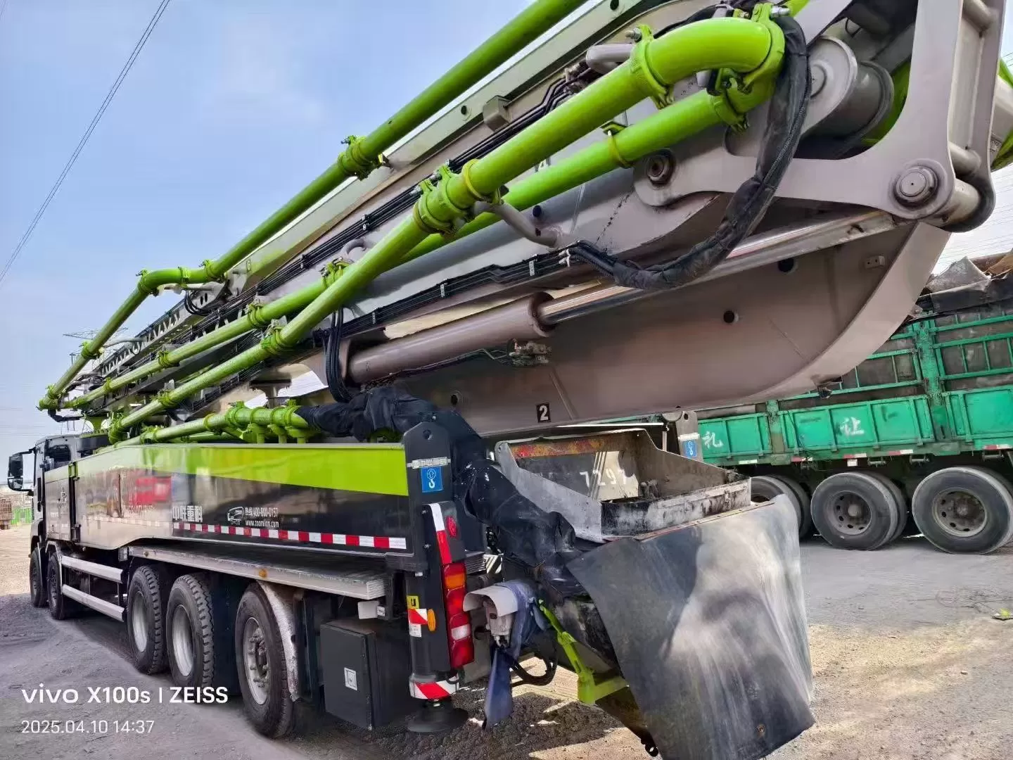 2022 Zoomlion-Sitrak 67m truck mounted concrete pump