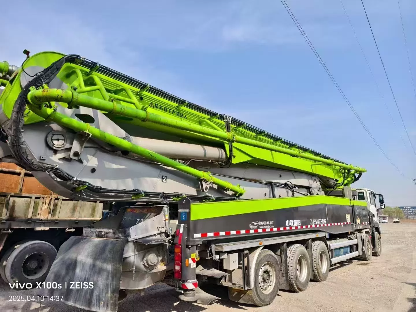 2022 Zoomlion-Sitrak 67m truck mounted concrete pump