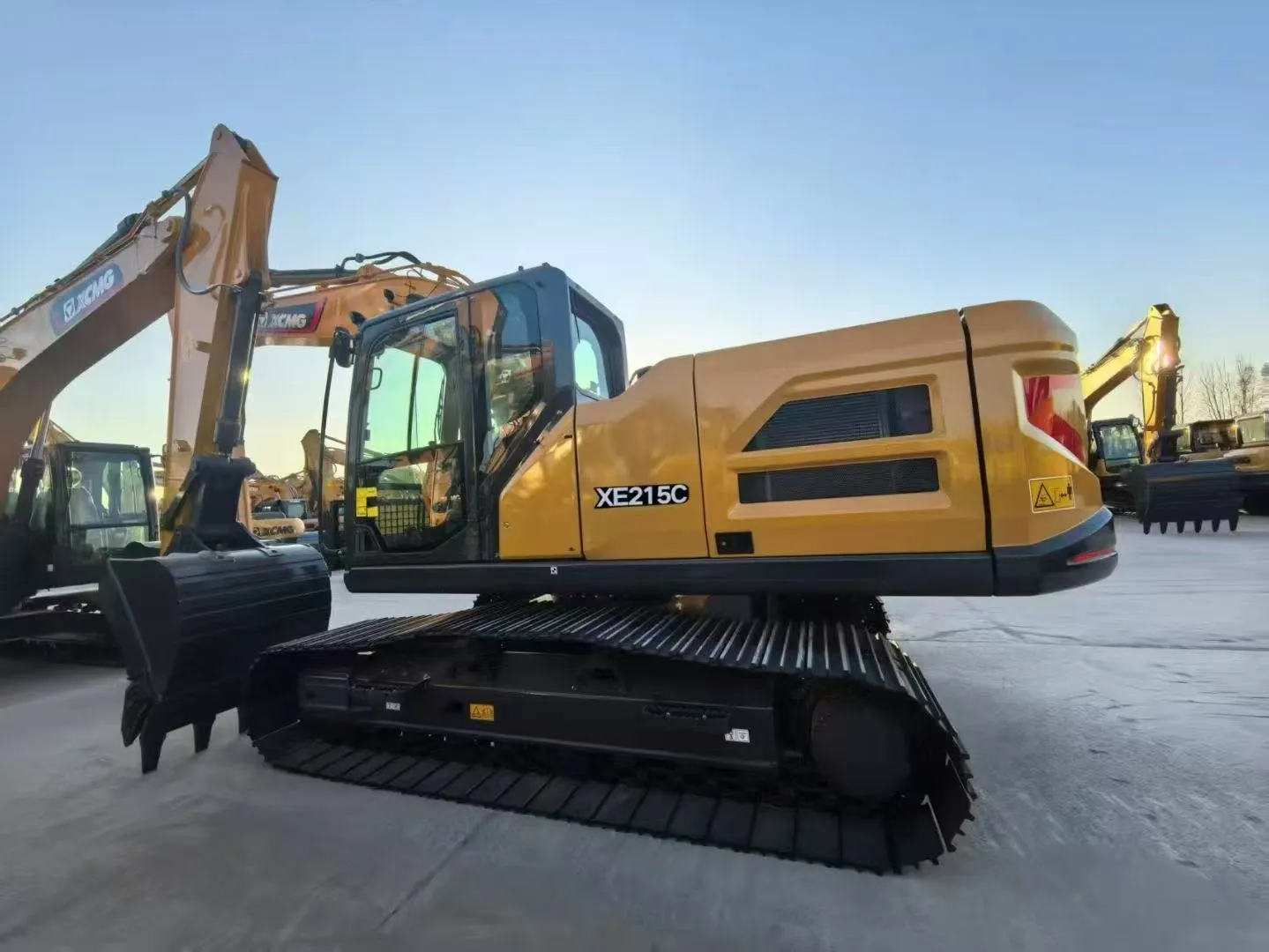 XE215C XCMG 21.5T Medium Brand New Excavator