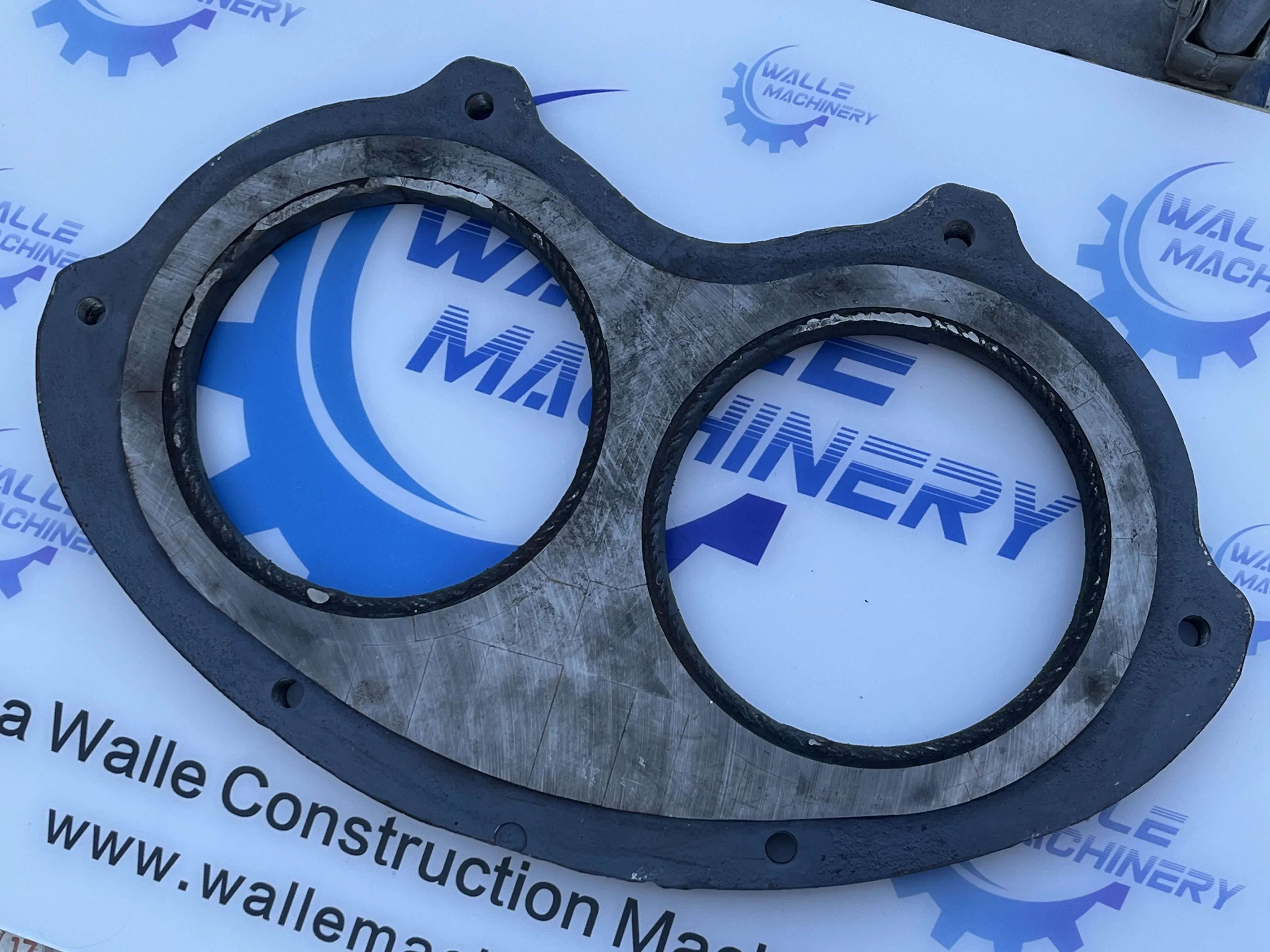 concrete pump truck replacement spectacle plate