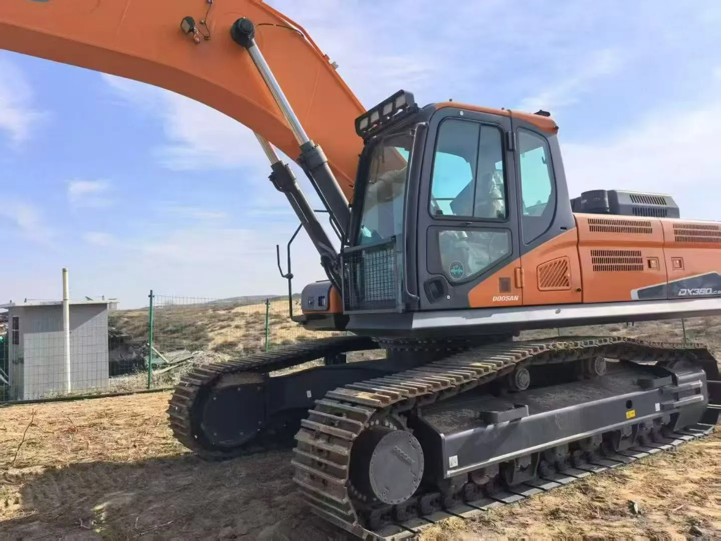 Only Doosan Brand New 38T Large Excavator