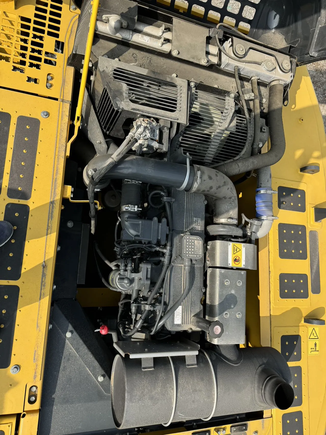 Brand New 33550kg KOMATSU Excavator